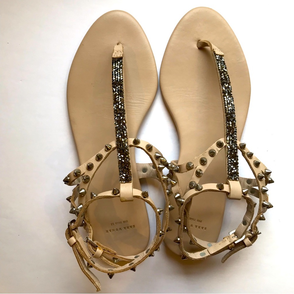 Zara rockstud style sandals prefall 2012. VERY GOOD CONDITION